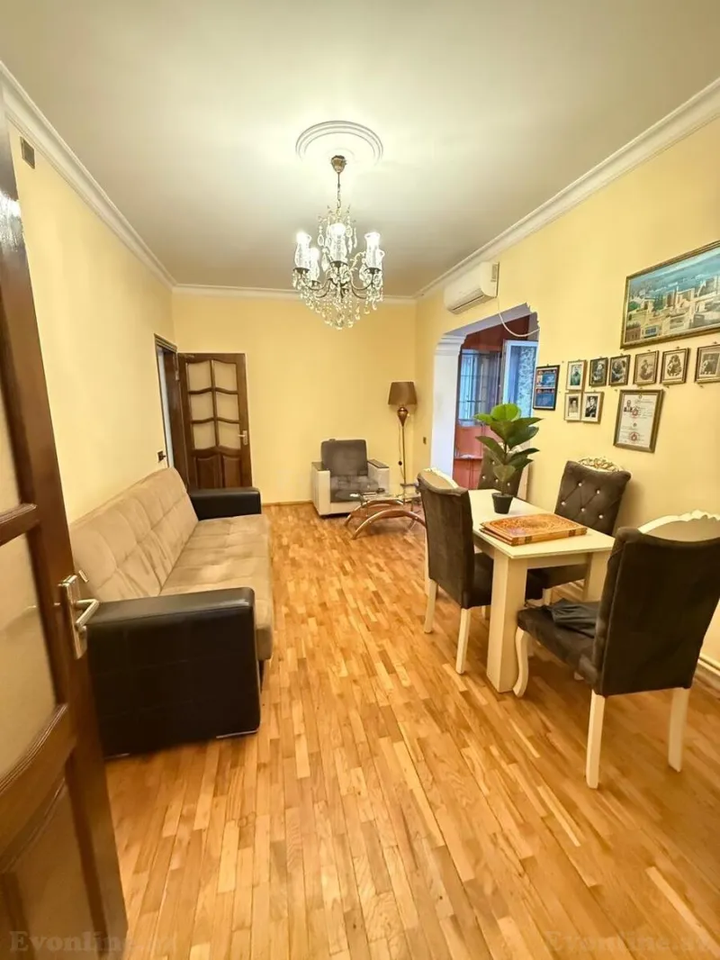 Satılır 2 otaqlı Mənzil Köhnə tikili 45 m² Azadlıq prospekti m. - şəkil 9