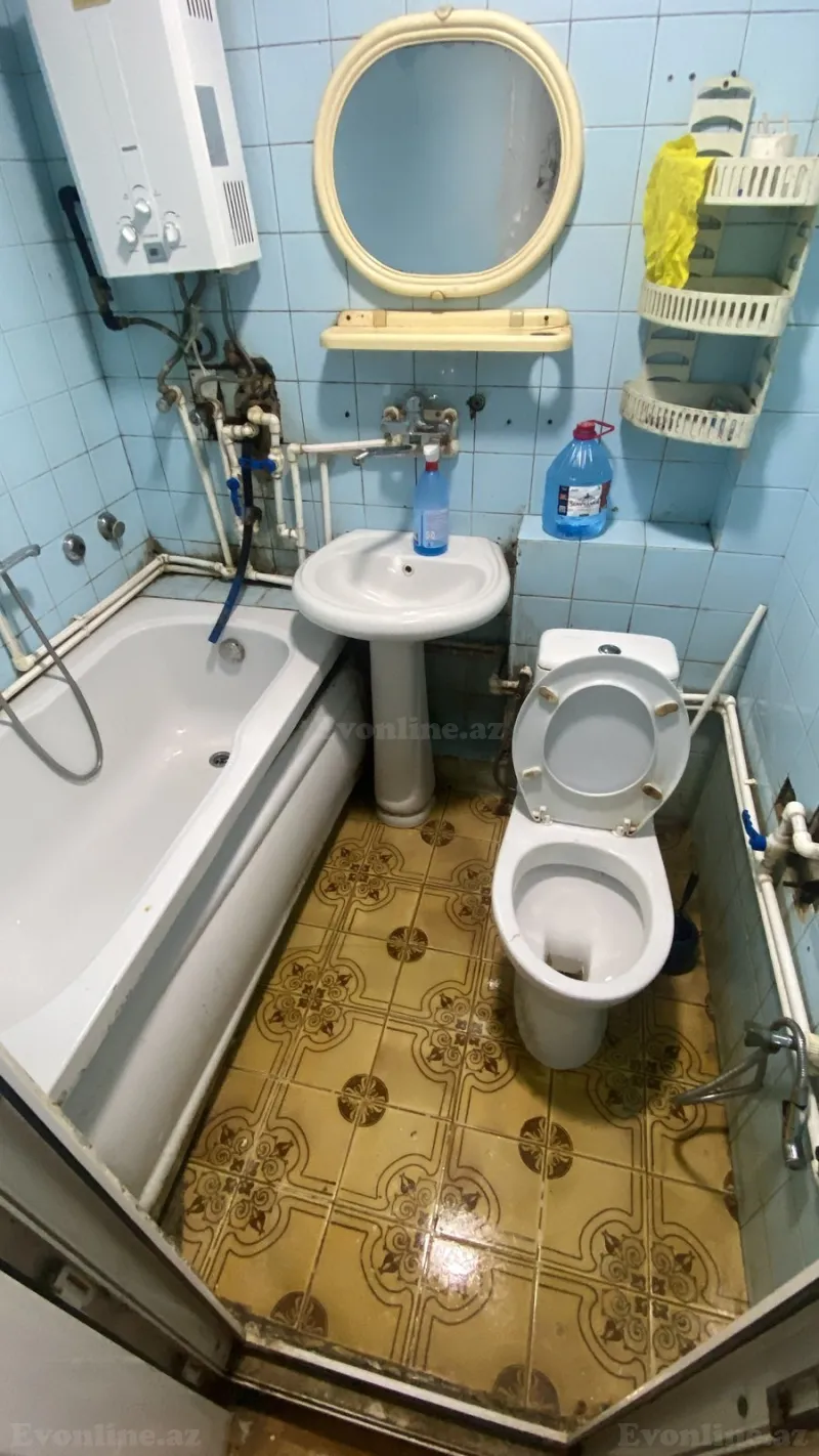 Kirayə verilir 3 otaqlı Mənzil Köhnə tikili 80 m² Yasamal - şəkil 2