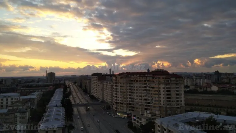 Satılır 4 otaqlı Mənzil Yeni tikili 132 m² Binəqədi r. - şəkil 2
