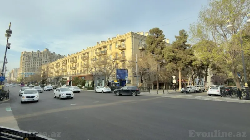 Obyekt 100 m² Yasamal Satılır