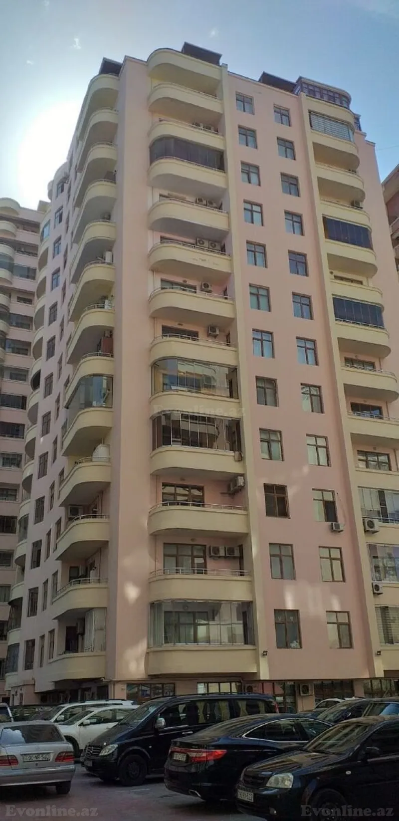 Kirayə verilir 4 otaqlı Mənzil Yeni tikili 210 m² 28 May m. - şəkil 12