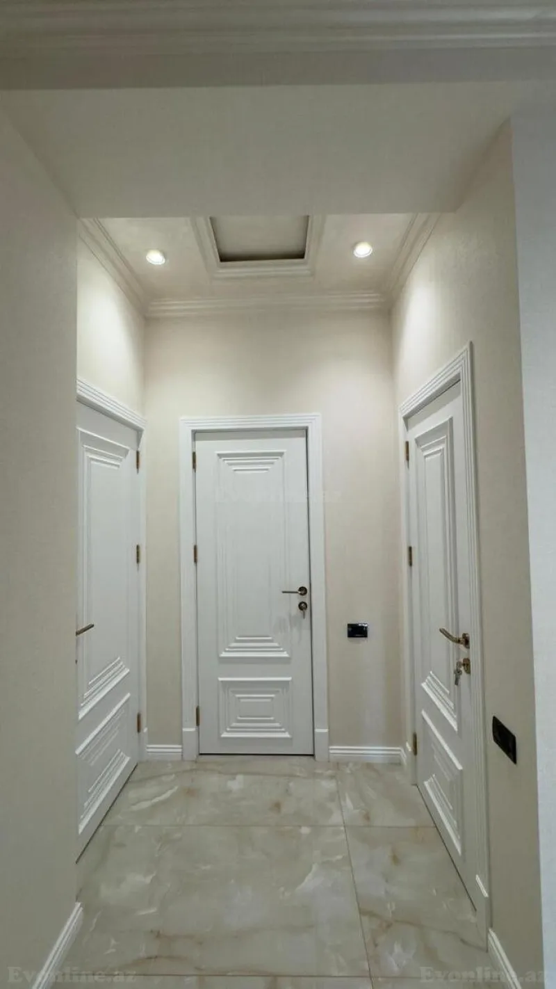 Satılır 4 otaqlı Mənzil Yeni tikili 145 m² Həzi Aslanov m. - şəkil 18