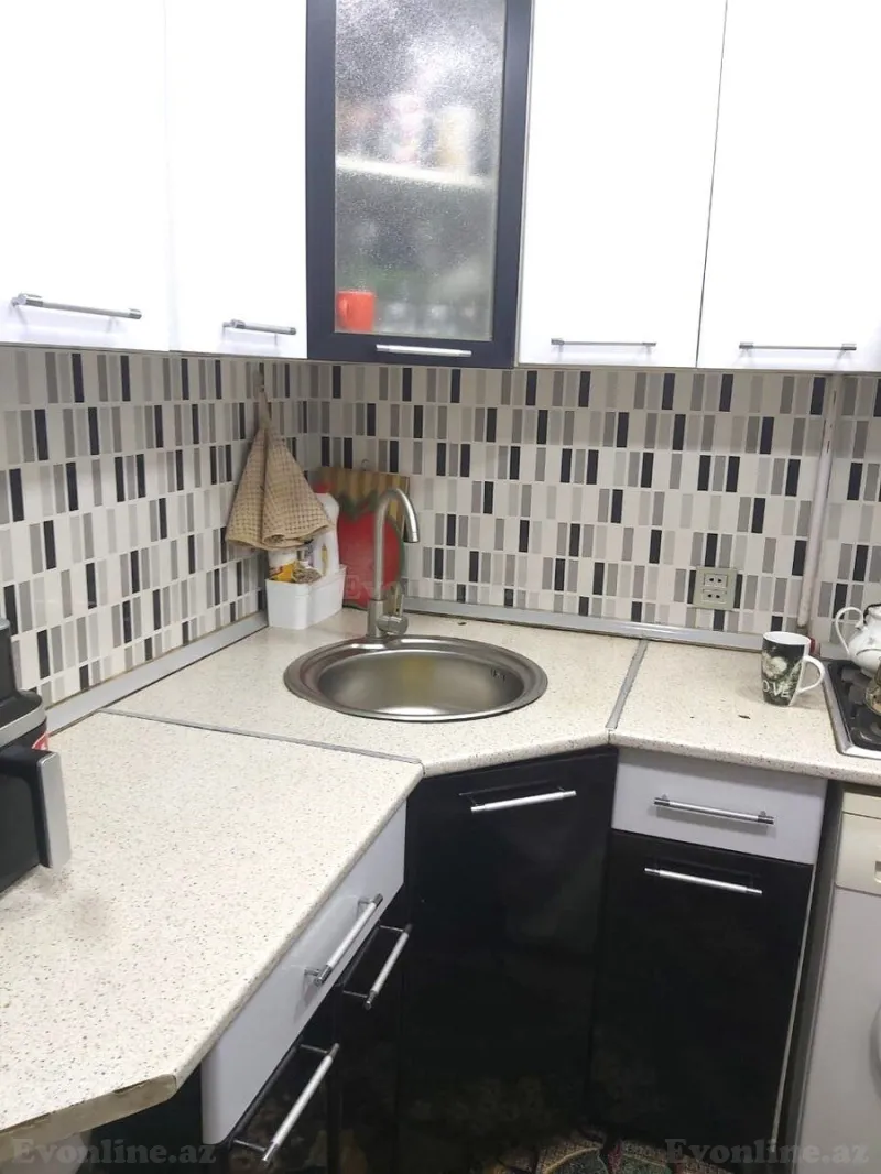 Satılır 2 otaqlı Mənzil Köhnə tikili 50 m² 8-ci kilometr - şəkil 8