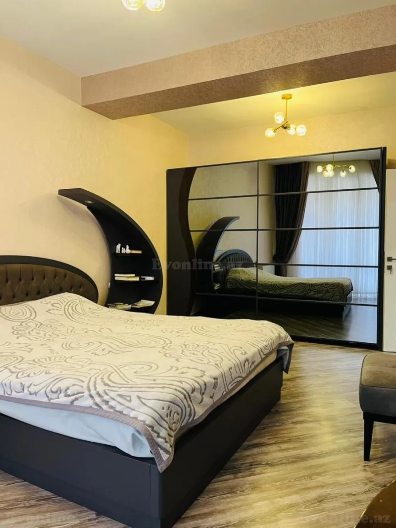 Satılır 4 otaqlı Mənzil Yeni tikili 200 m² 28 May m. - şəkil 9