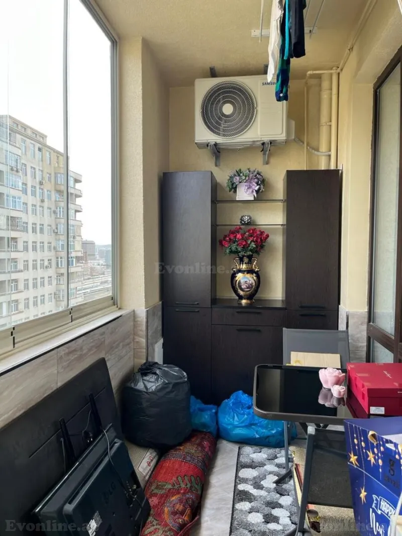Satılır 4 otaqlı Mənzil Yeni tikili 200 m² 28 May m. - şəkil 22