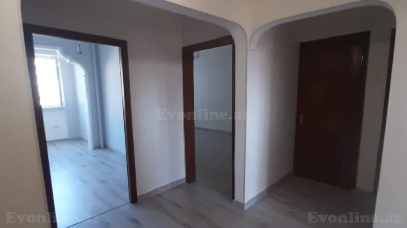 Satılır 3 otaqlı Mənzil Köhnə tikili 90 m² Suraxanı r. - şəkil 4