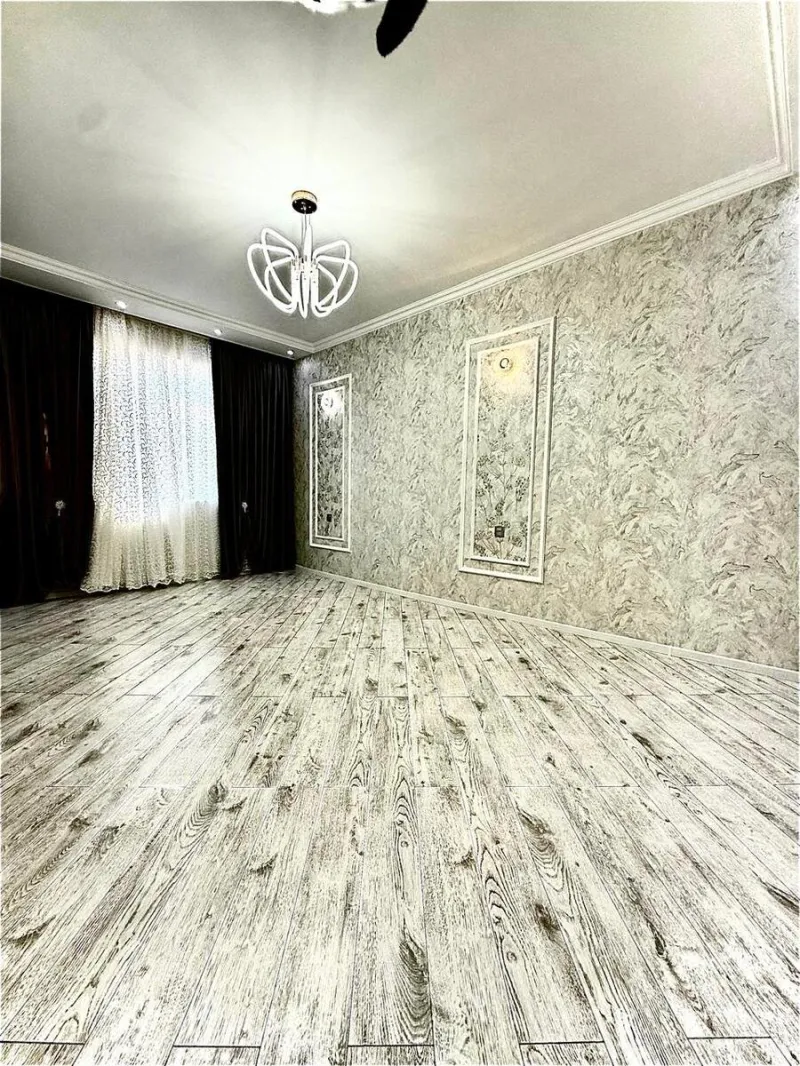Satılır 3 otaqlı Mənzil Köhnə tikili 75 m² 2-ci mikrorayon