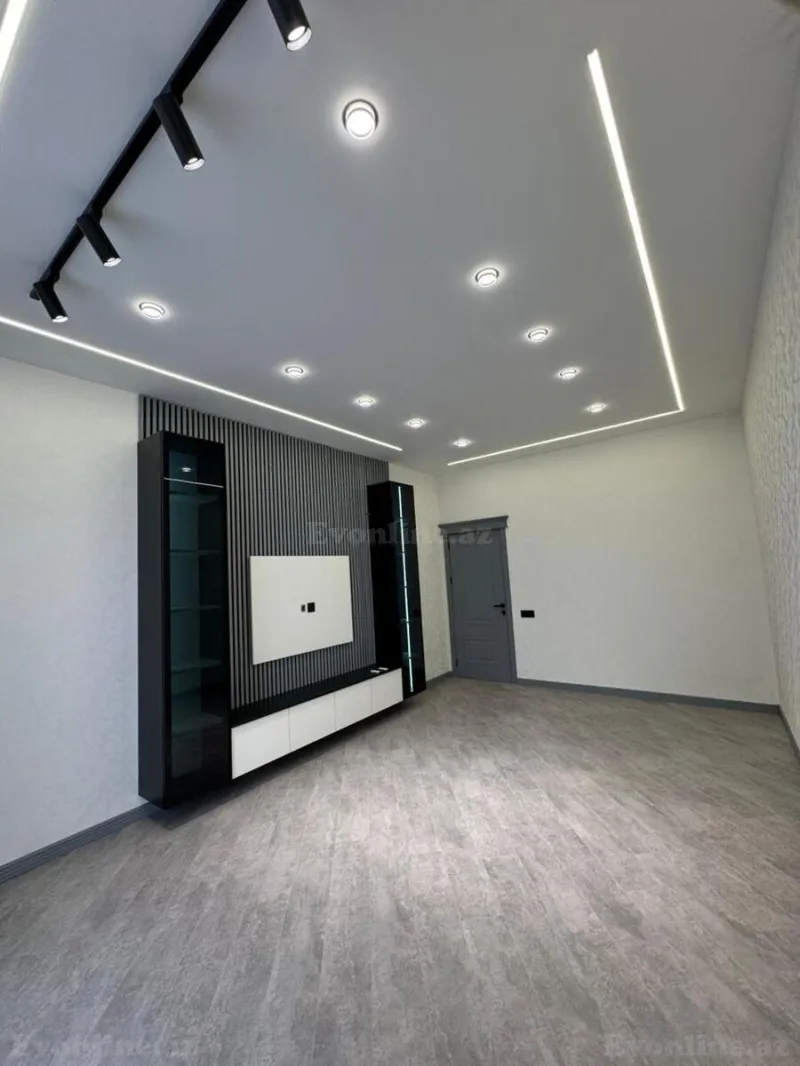 Satılır 2 otaqlı Mənzil Yeni tikili 65 m² 7-ci mikrorayon