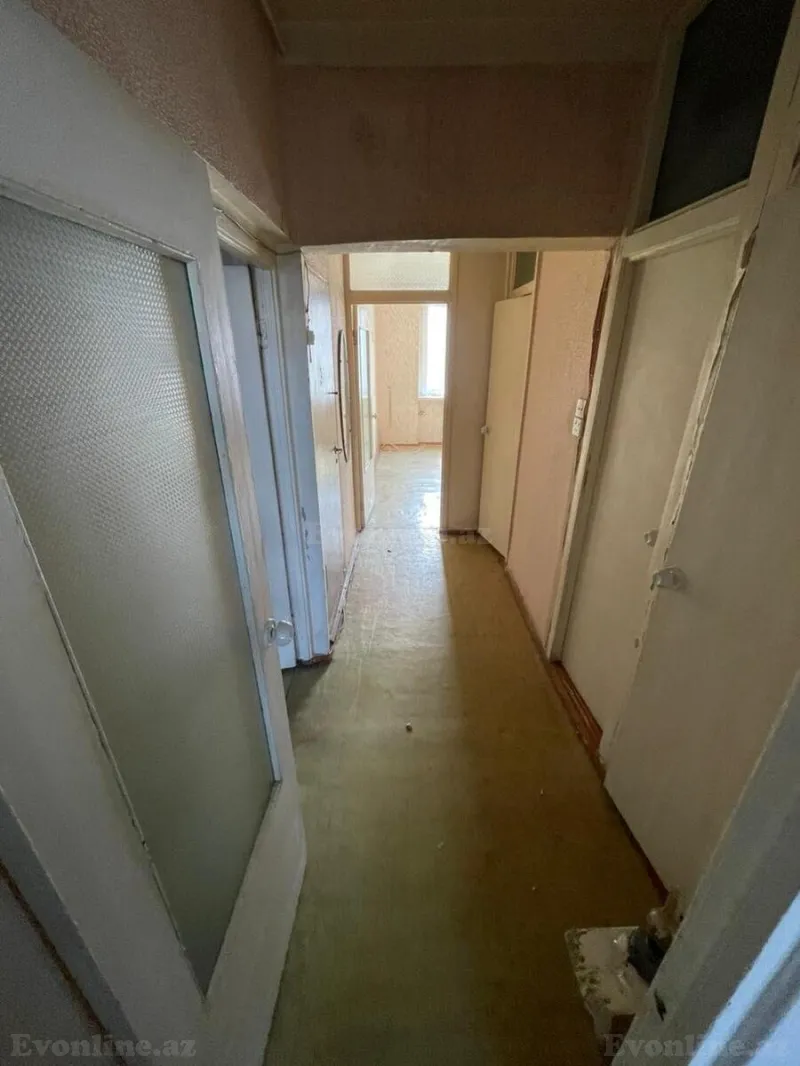 Satılır 2 otaqlı Mənzil Köhnə tikili 60 m² Sabunçu r. - şəkil 4