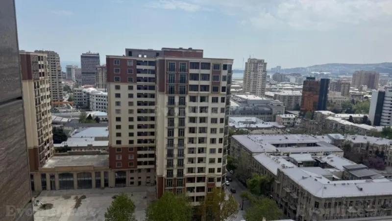Kirayə verilir 3 otaqlı Mənzil Yeni tikili 112 m² 28 May m. - şəkil 7