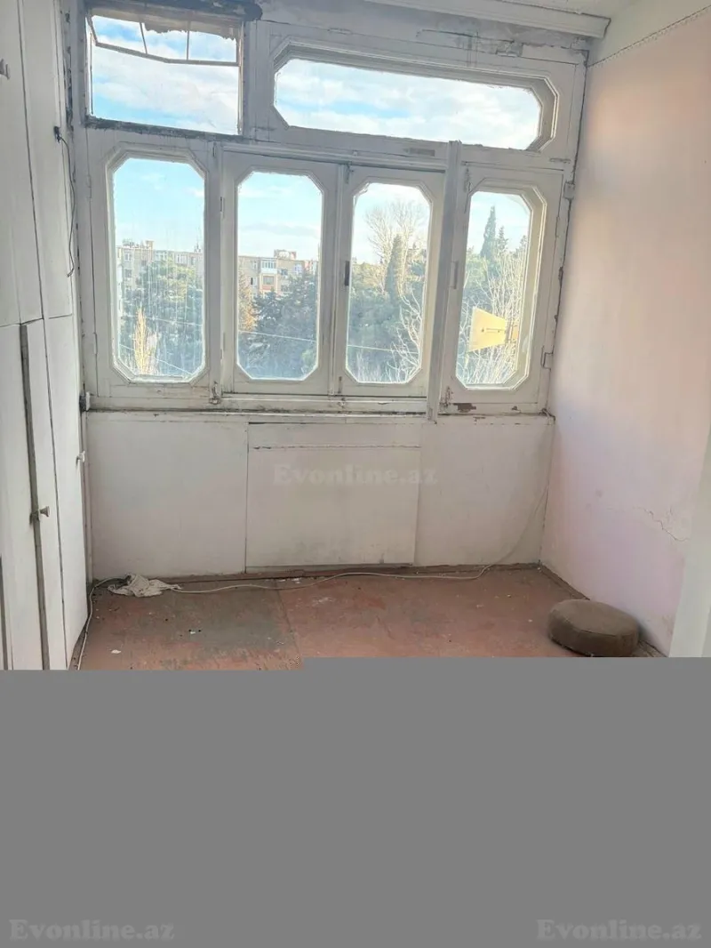 Satılır 3 otaqlı Mənzil Köhnə tikili 80 m² İnşaatçılar m. - şəkil 5