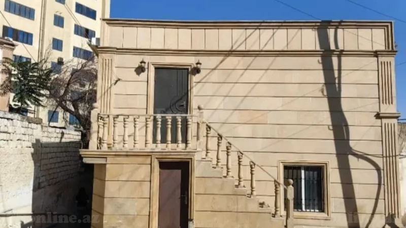 Satılır 2 otaqlı Mənzil Köhnə tikili 80 m² Bayıl