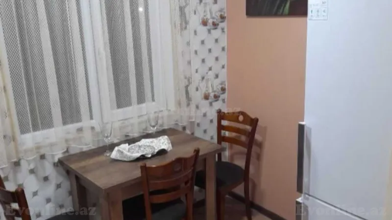 Satılır 2 otaqlı Mənzil Köhnə tikili 80 m² Bayıl - şəkil 11