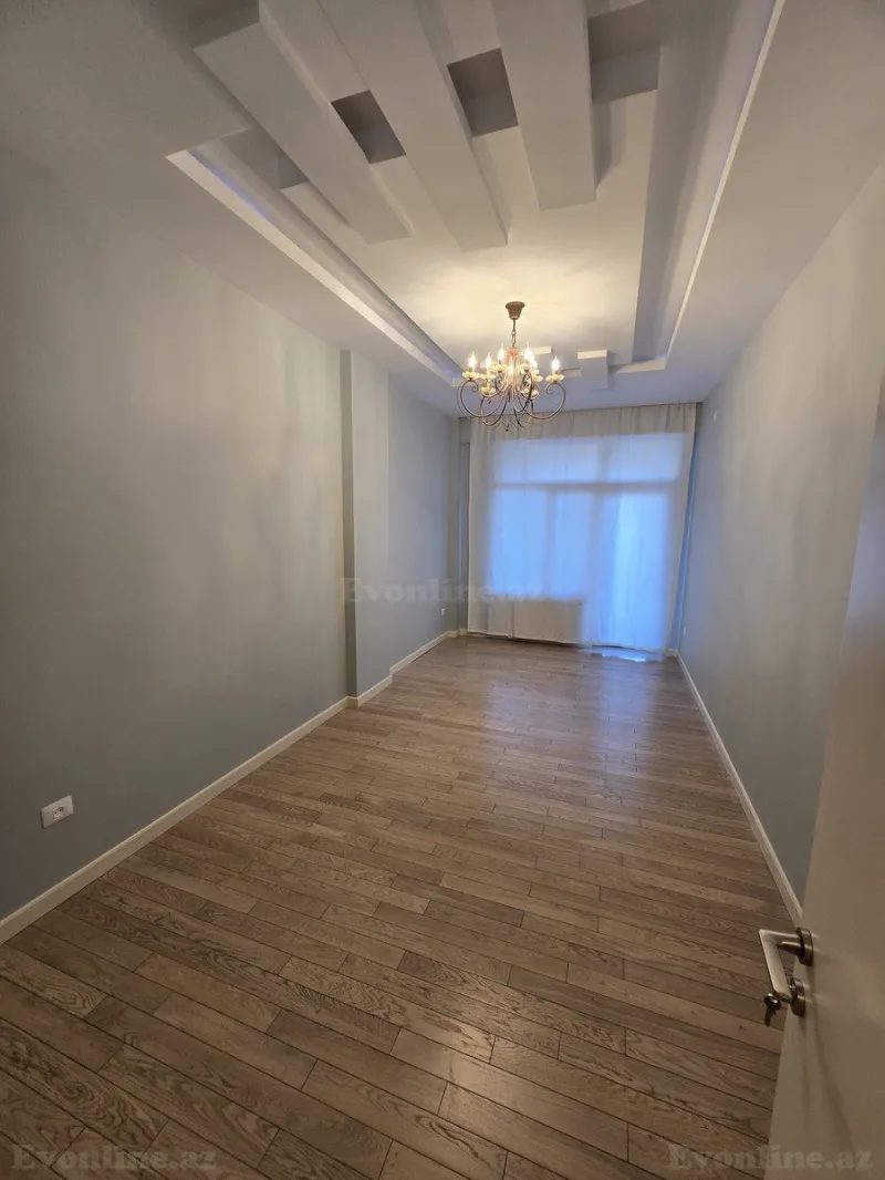 Satılır 4 otaqlı Mənzil Yeni tikili 196 m² İnşaatçılar m. - şəkil 12