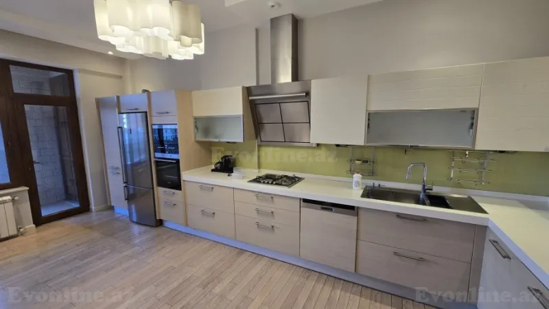Satılır 4 otaqlı Mənzil Yeni tikili 196 m² İnşaatçılar m. - şəkil 13