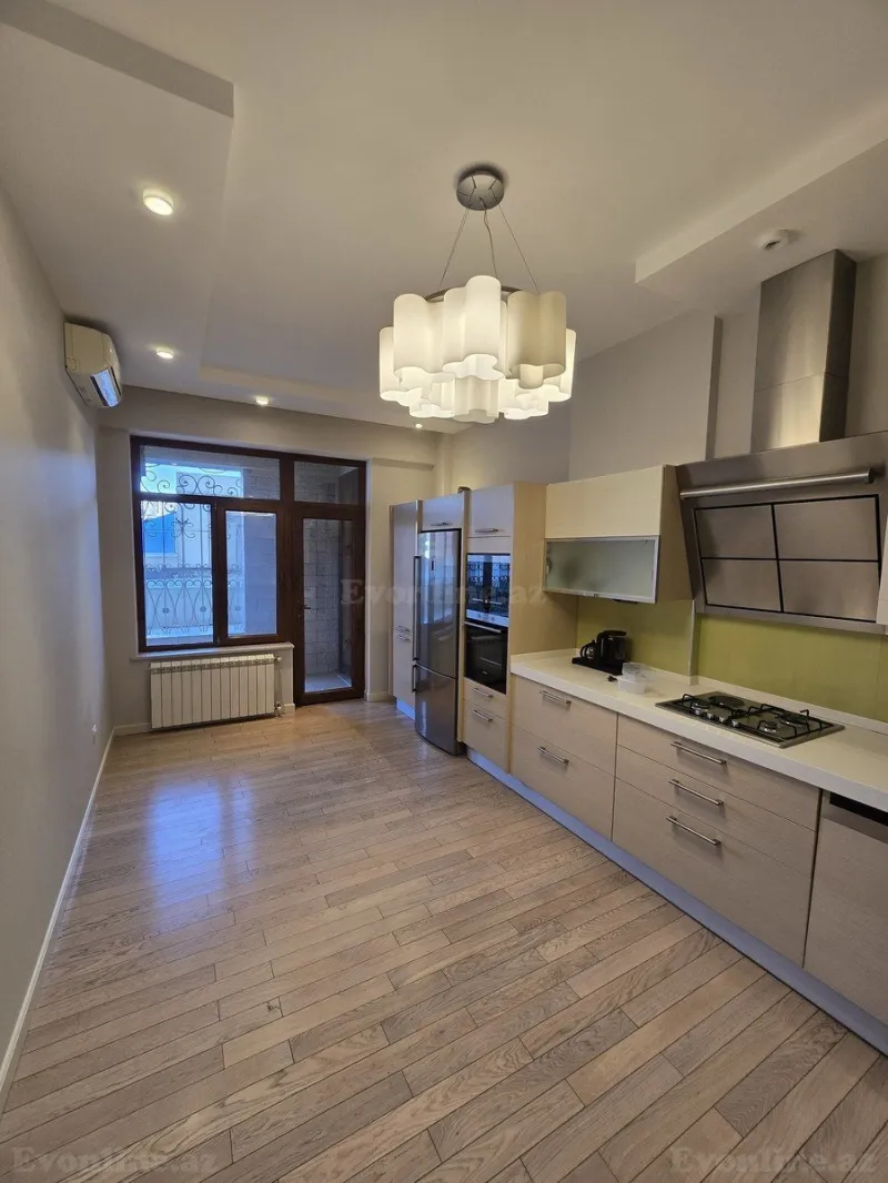 Satılır 4 otaqlı Mənzil Yeni tikili 196 m² İnşaatçılar m. - şəkil 14