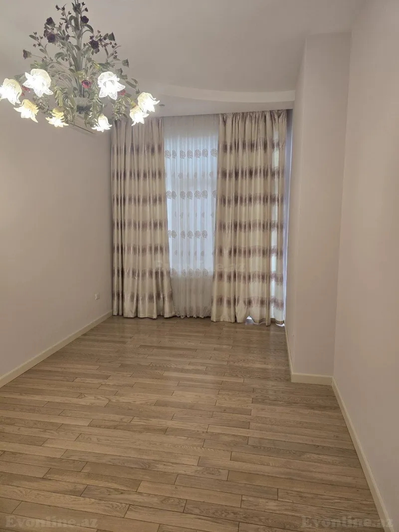 Satılır 4 otaqlı Mənzil Yeni tikili 196 m² İnşaatçılar m. - şəkil 15