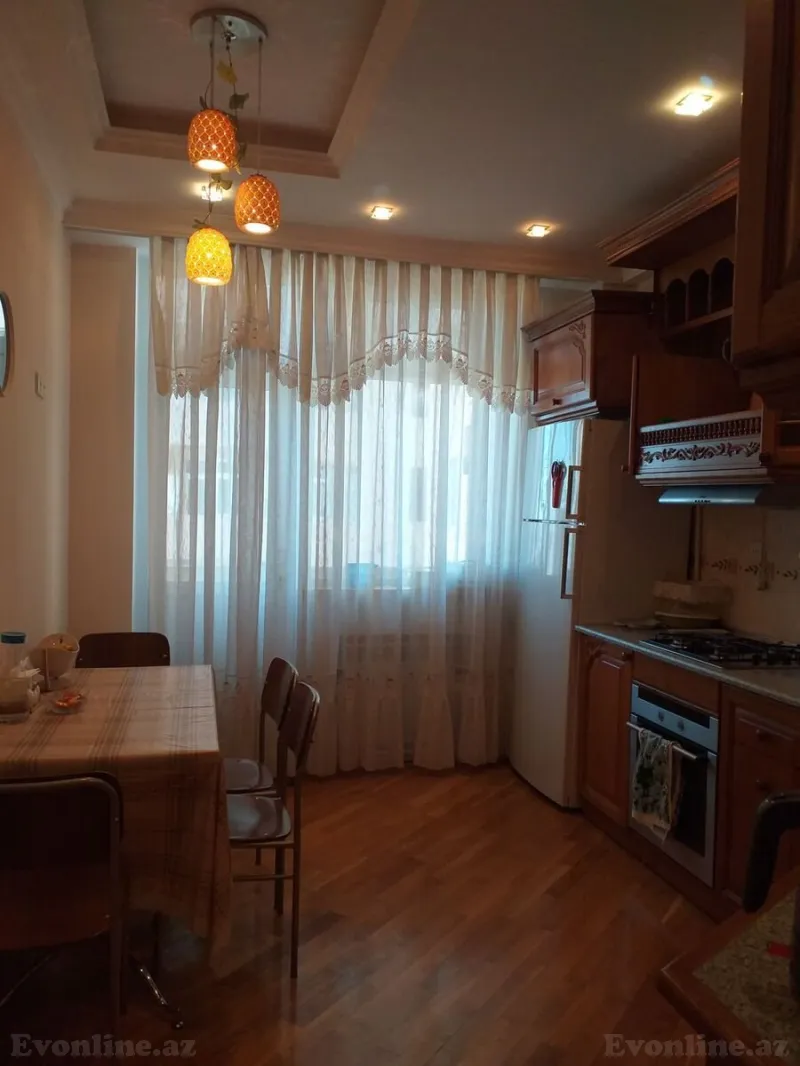 Kirayə verilir 2 otaqlı Mənzil Yeni tikili 80 m² İnşaatçılar m. - şəkil 4