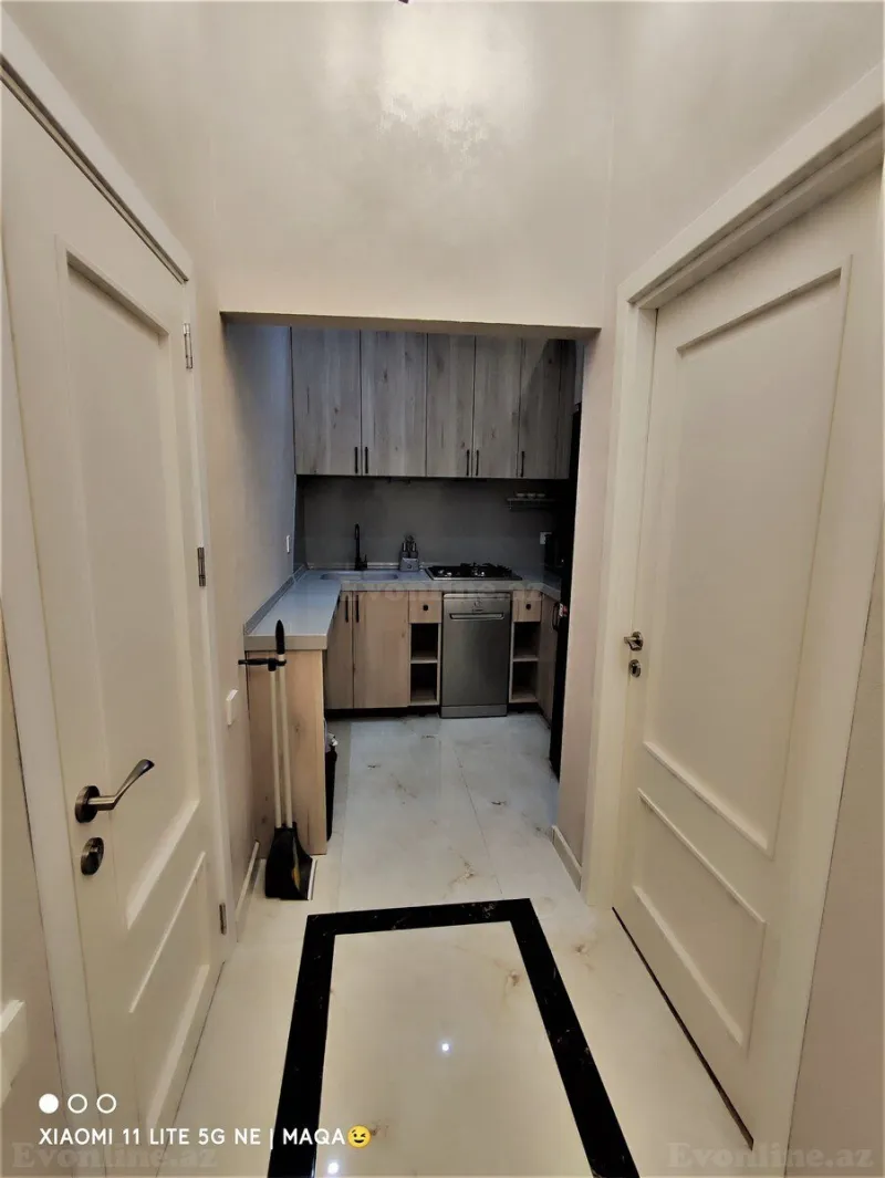 Kirayə verilir 3 otaqlı Mənzil Yeni tikili 80 m² Nizami m. - şəkil 14