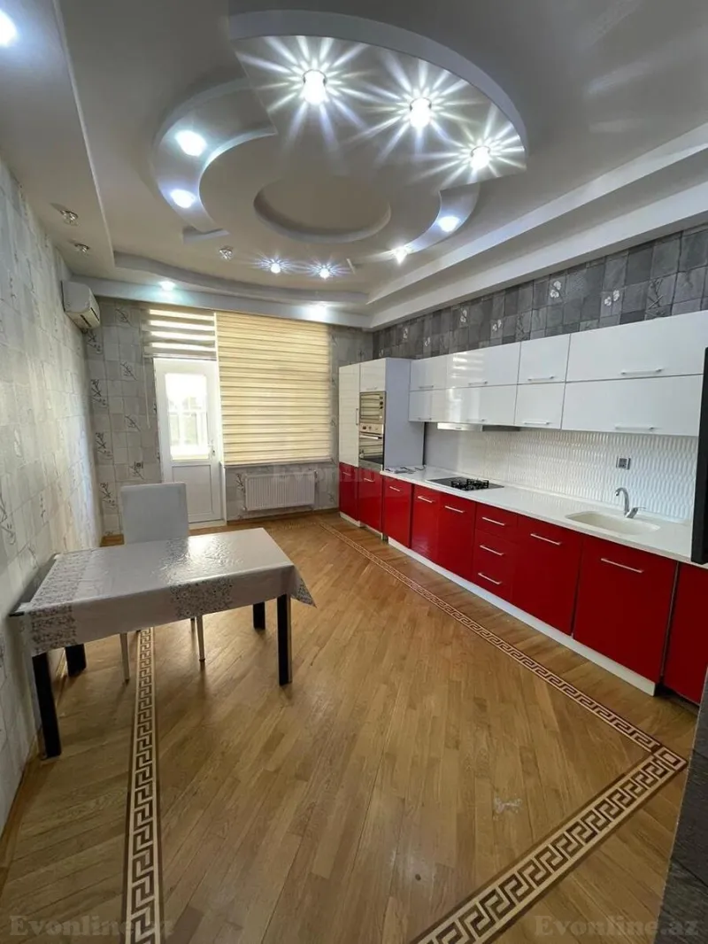 Kirayə verilir 3 otaqlı Mənzil Yeni tikili 130 m² İnşaatçılar m. - şəkil 6