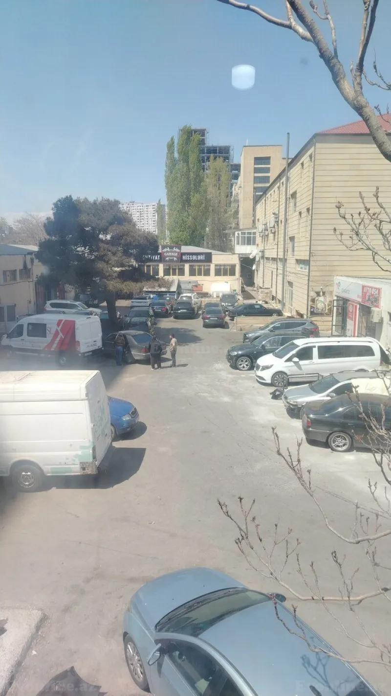 Satılır 1 otaqlı Mənzil Köhnə tikili 12 m² 3-cü mikrorayon