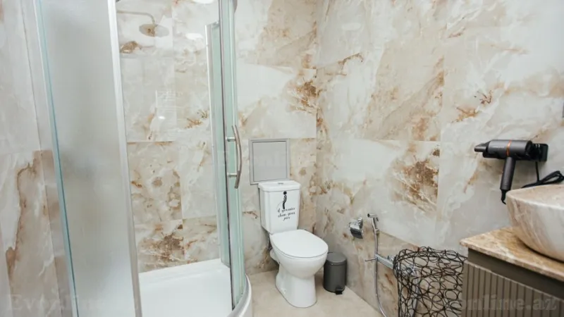 Kirayə verilir 3 otaqlı Mənzil Yeni tikili 165 m² Yasamal - şəkil 14
