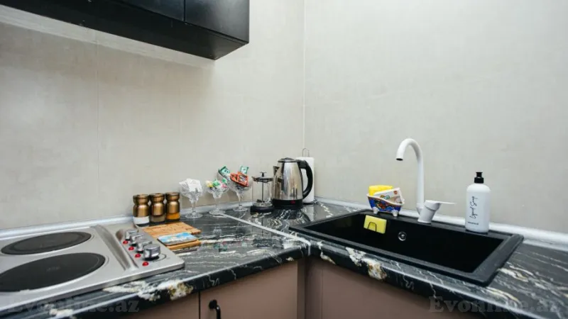 Kirayə verilir 3 otaqlı Mənzil Yeni tikili 165 m² Yasamal - şəkil 24