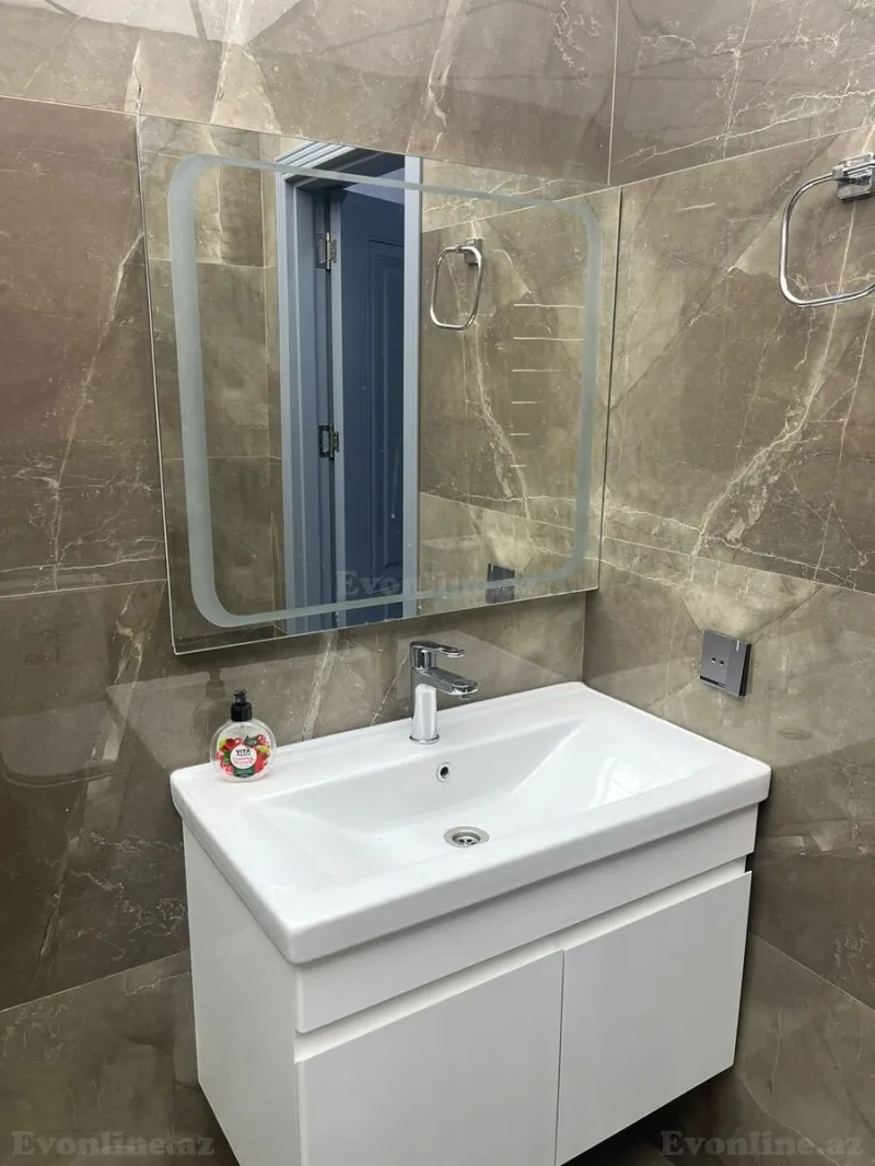 Satılır 3 otaqlı Mənzil Yeni tikili 120 m² 28 May m. - şəkil 26