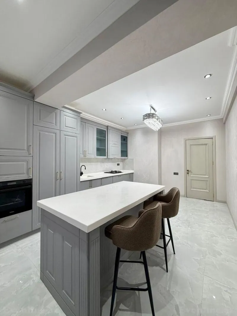 Satılır 3 otaqlı Mənzil Yeni tikili 139 m² Nəsimi r. - şəkil 2