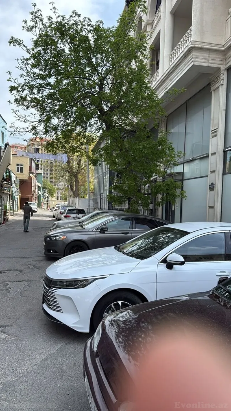 Kirayə verilir 3 otaqlı Mənzil Köhnə tikili 80 m² 28 May m. - şəkil 11