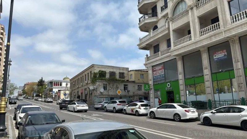 Kirayə verilir 3 otaqlı Mənzil Köhnə tikili 80 m² 28 May m. - şəkil 12