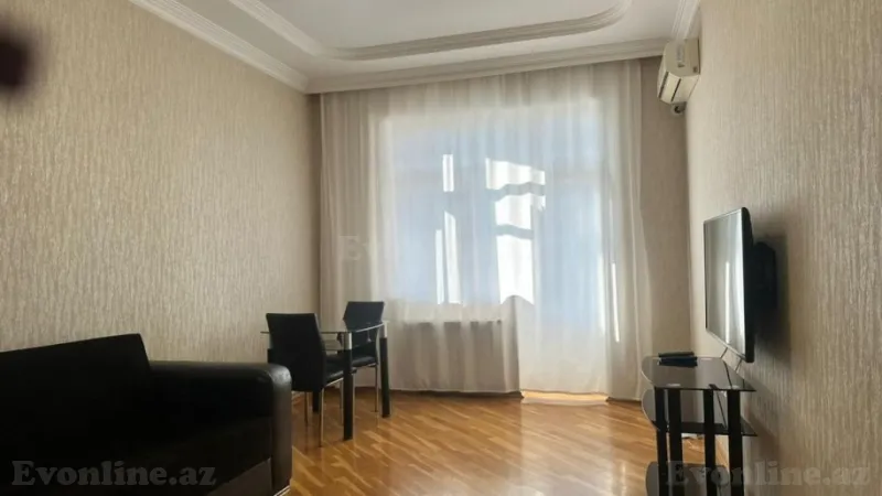 Satılır 2 otaqlı Mənzil Yeni tikili 60 m² 8 Noyabr m.
