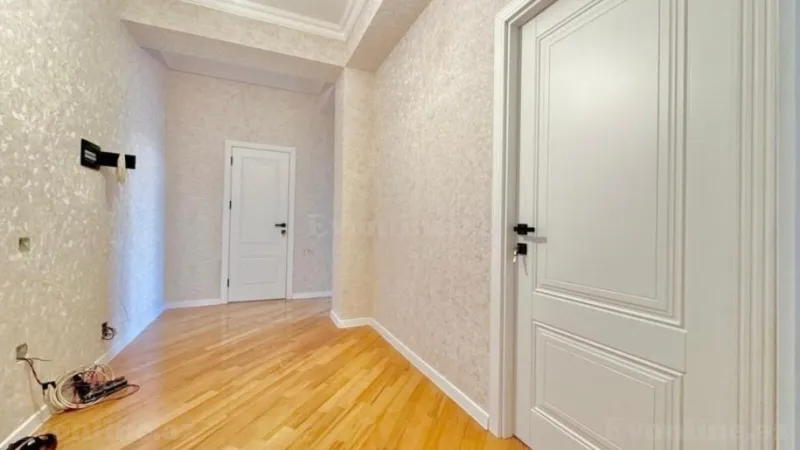 Satılır 3 otaqlı Mənzil Yeni tikili 83 m² Qara Qarayev m. - şəkil 5