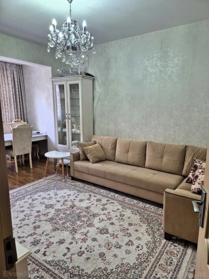Satılır 2 otaqlı Mənzil Köhnə tikili 55 m² 1-ci mikrorayon
