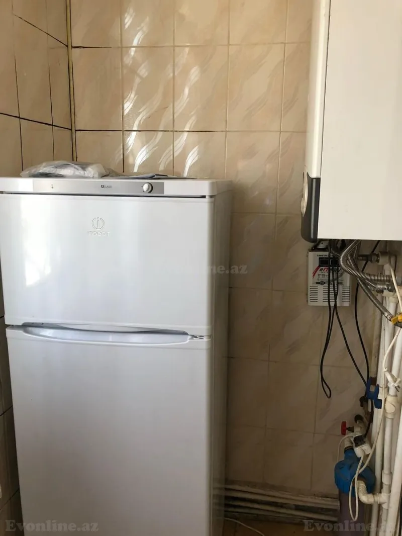 Satılır 5 otaqlı Mənzil Köhnə tikili 125 m² Xalqlar Dostluğu m. - şəkil 12