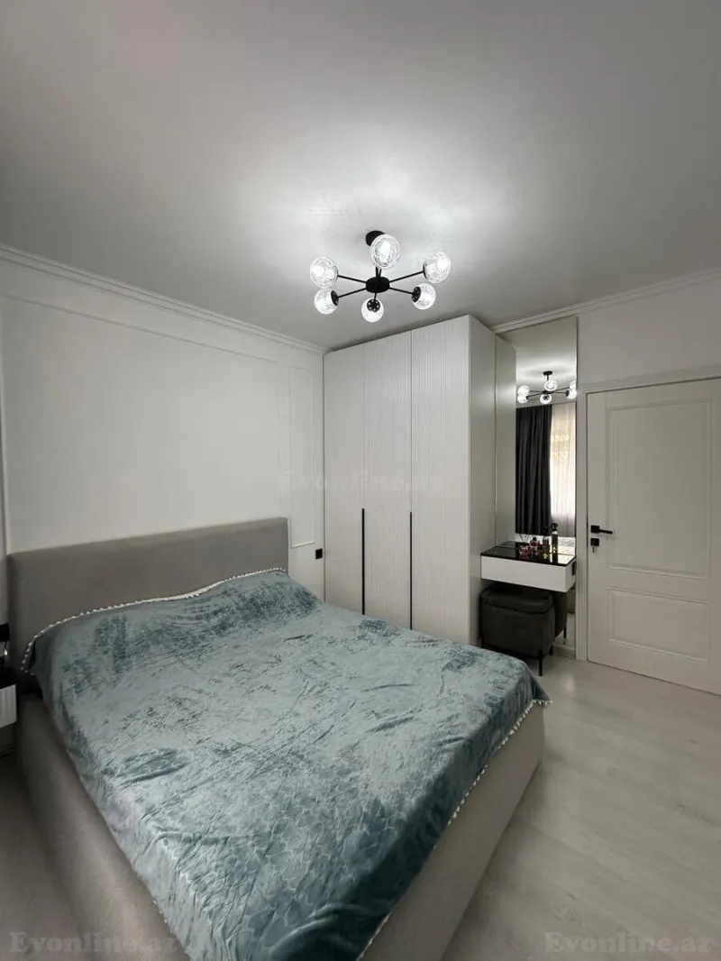 Satılır 2 otaqlı Mənzil Köhnə tikili 65 m² Xətai r. - şəkil 6