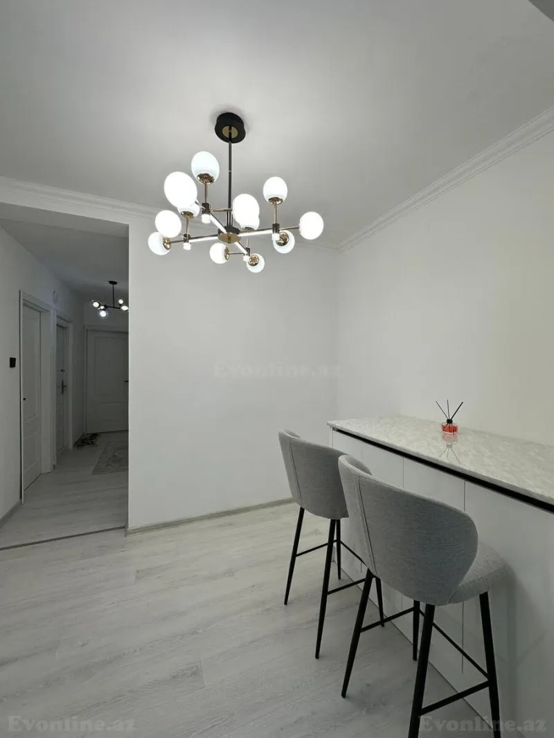 Satılır 2 otaqlı Mənzil Köhnə tikili 65 m² Xətai r. - şəkil 8