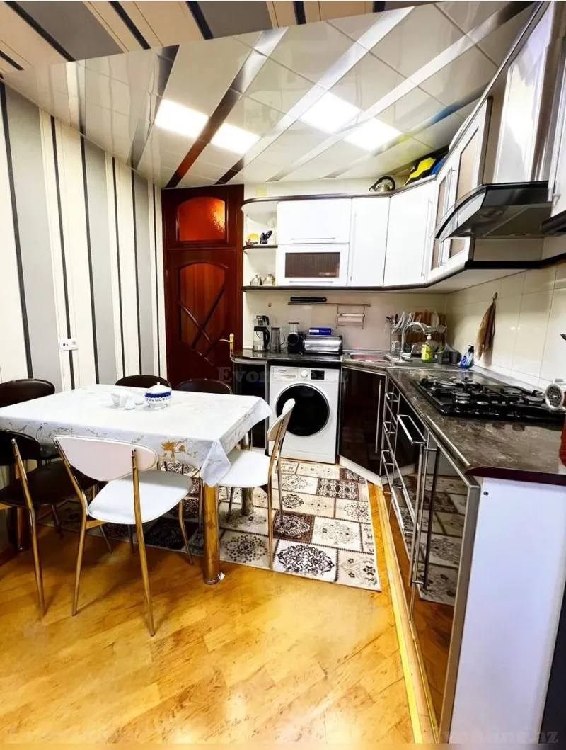 Satılır 3 otaqlı Mənzil Köhnə tikili 85 m² Nəsimi m. - şəkil 10