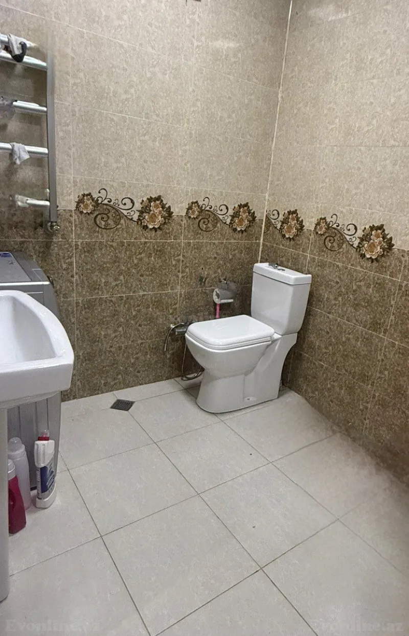 Kirayə verilir 2 otaqlı Mənzil Yeni tikili 85 m² İnşaatçılar m. - şəkil 9