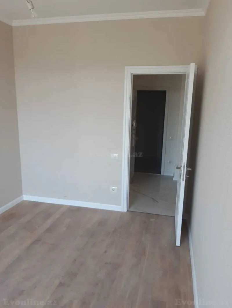 Satılır 3 otaqlı Mənzil Yeni tikili 75 m² Elmlər Akademiyası m. - şəkil 9