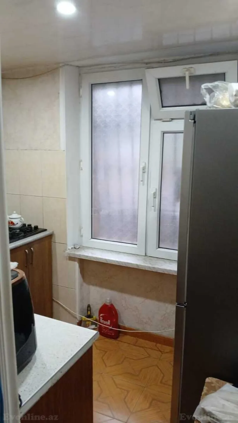 Satılır 3 otaqlı Mənzil Köhnə tikili 70 m² Elmlər Akademiyası m. - şəkil 5