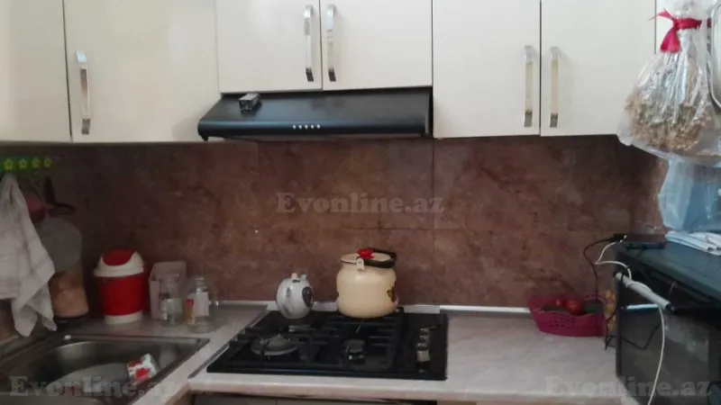 Satılır 2 otaqlı Mənzil Köhnə tikili 35 m² Sabunçu r. - şəkil 2