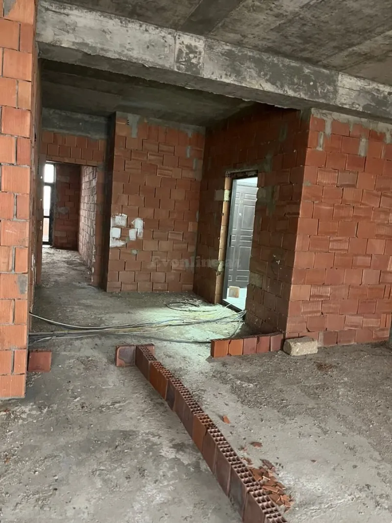 Satılır 2 otaqlı Mənzil Yeni tikili 90.3 m² 8-ci mikrorayon - şəkil 4