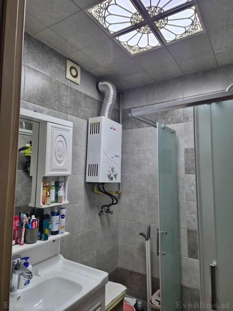 Satılır 2 otaqlı Mənzil Köhnə tikili 50 m² 1-ci mikrorayon - şəkil 15