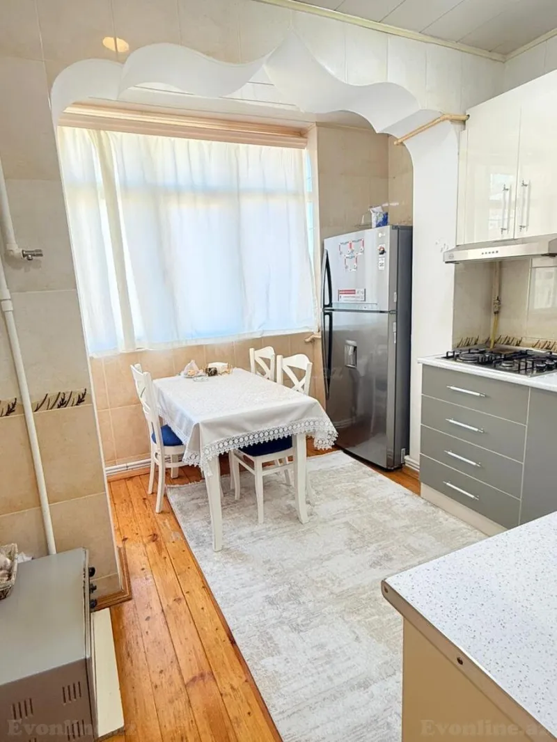 Satılır 3 otaqlı Mənzil Köhnə tikili 90 m² Nəsimi m. - şəkil 10