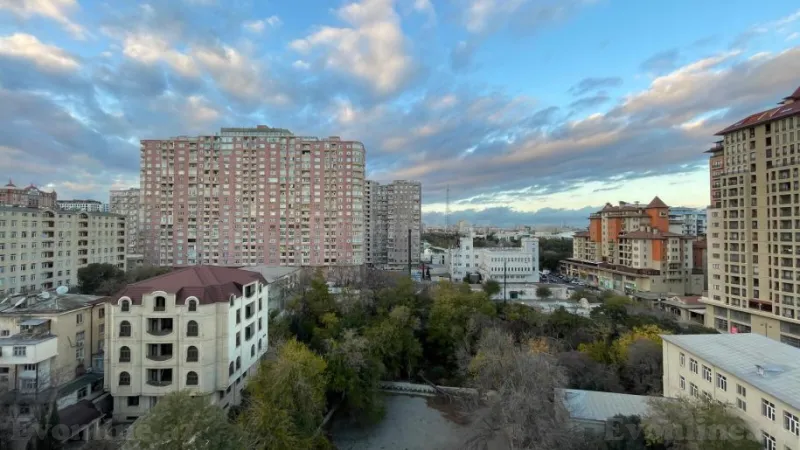 Kirayə verilir 2 otaqlı Mənzil Yeni tikili 70 m² Gənclik m. - şəkil 18