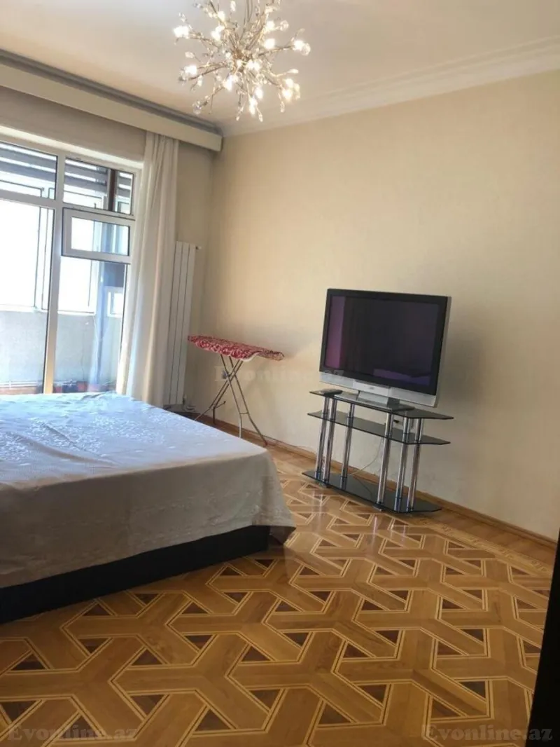 Kirayə verilir 3 otaqlı Mənzil Yeni tikili 91 m² Nizami m. - şəkil 8