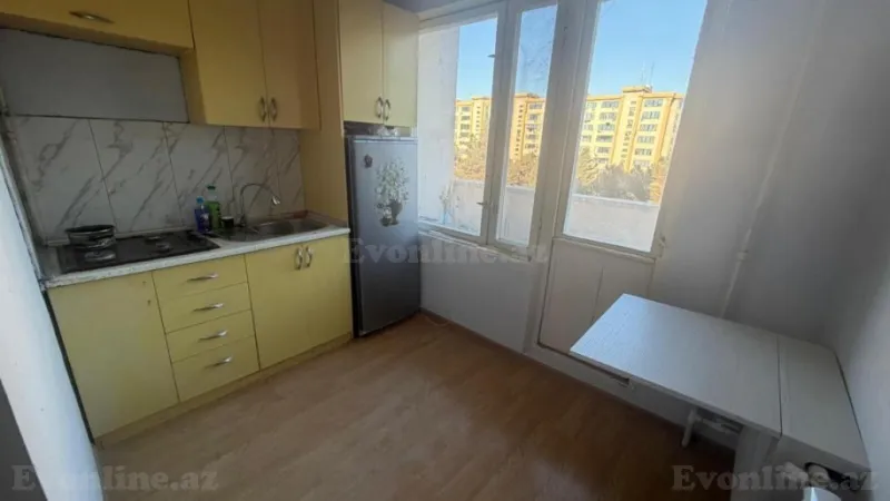 Kirayə verilir 3 otaqlı Mənzil Köhnə tikili 80 m² Sabunçu r. - şəkil 4