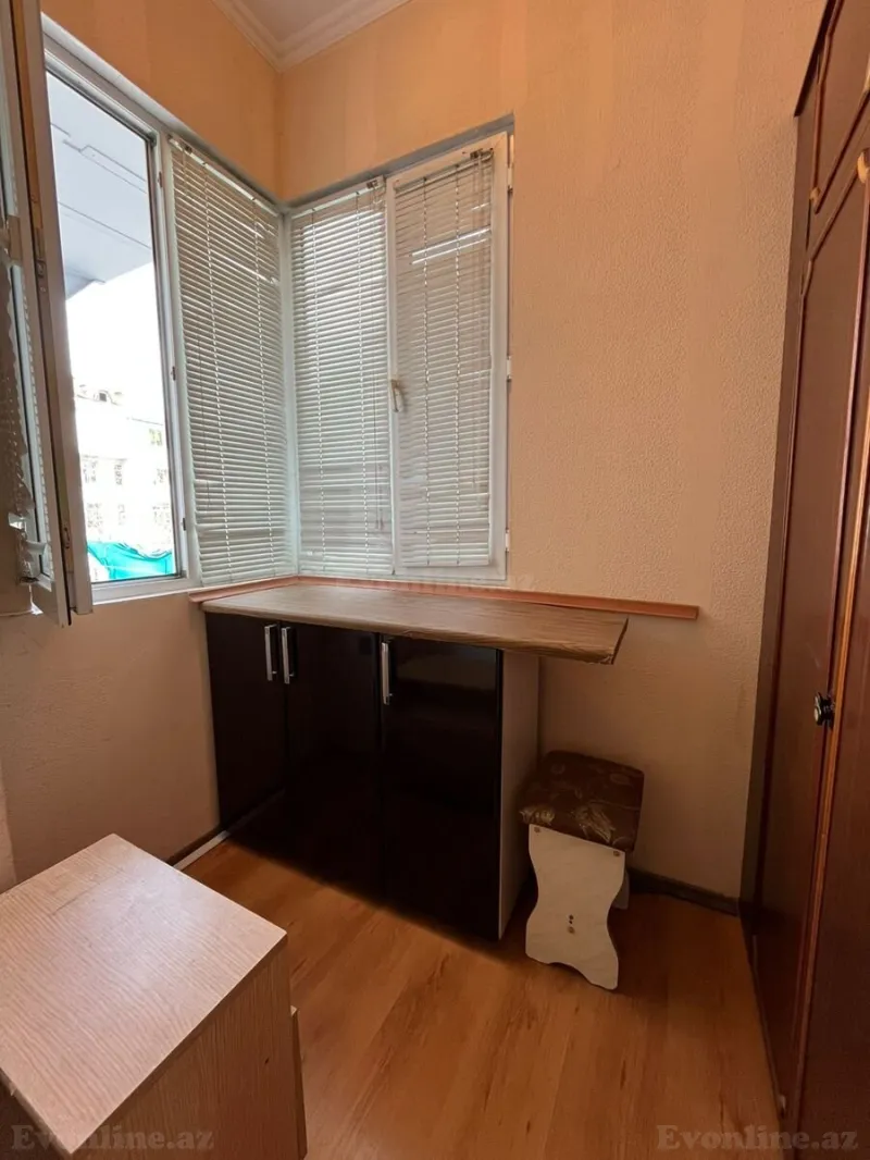 Satılır 1 otaqlı Mənzil Köhnə tikili 35 m² 28 May m. - şəkil 8