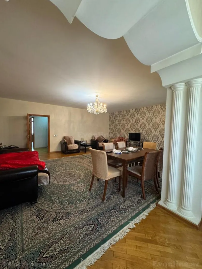 Satılır 4 otaqlı Mənzil Köhnə tikili 100 m² Qara Qarayev m. - şəkil 2